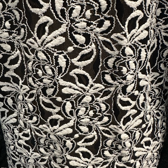 Wet Seal Lace Cardigan - Picture 10 of 13